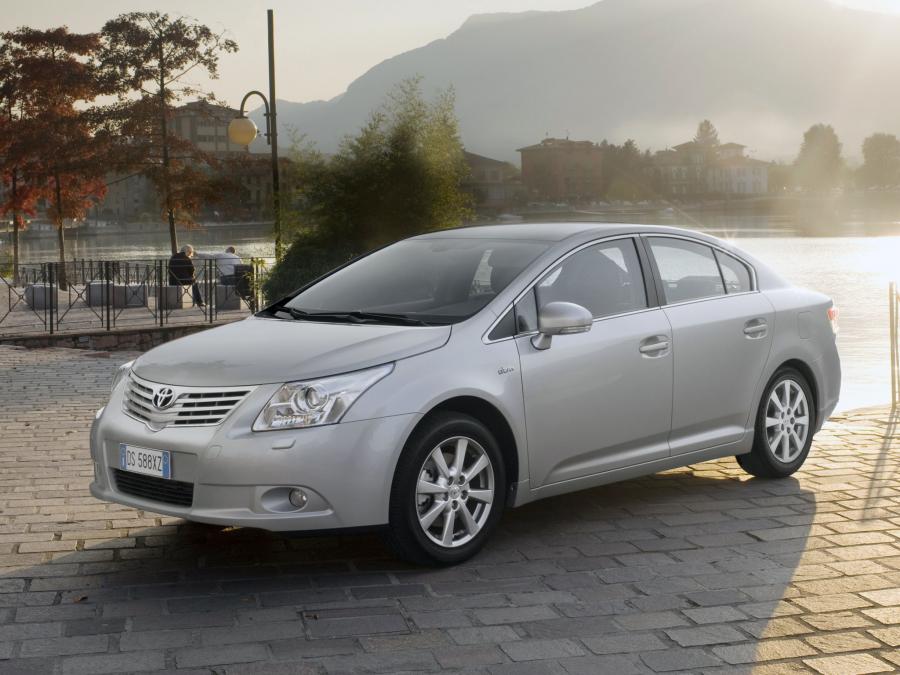  Toyota Avensis Sedan 2008 года  (фото 47 из 57)